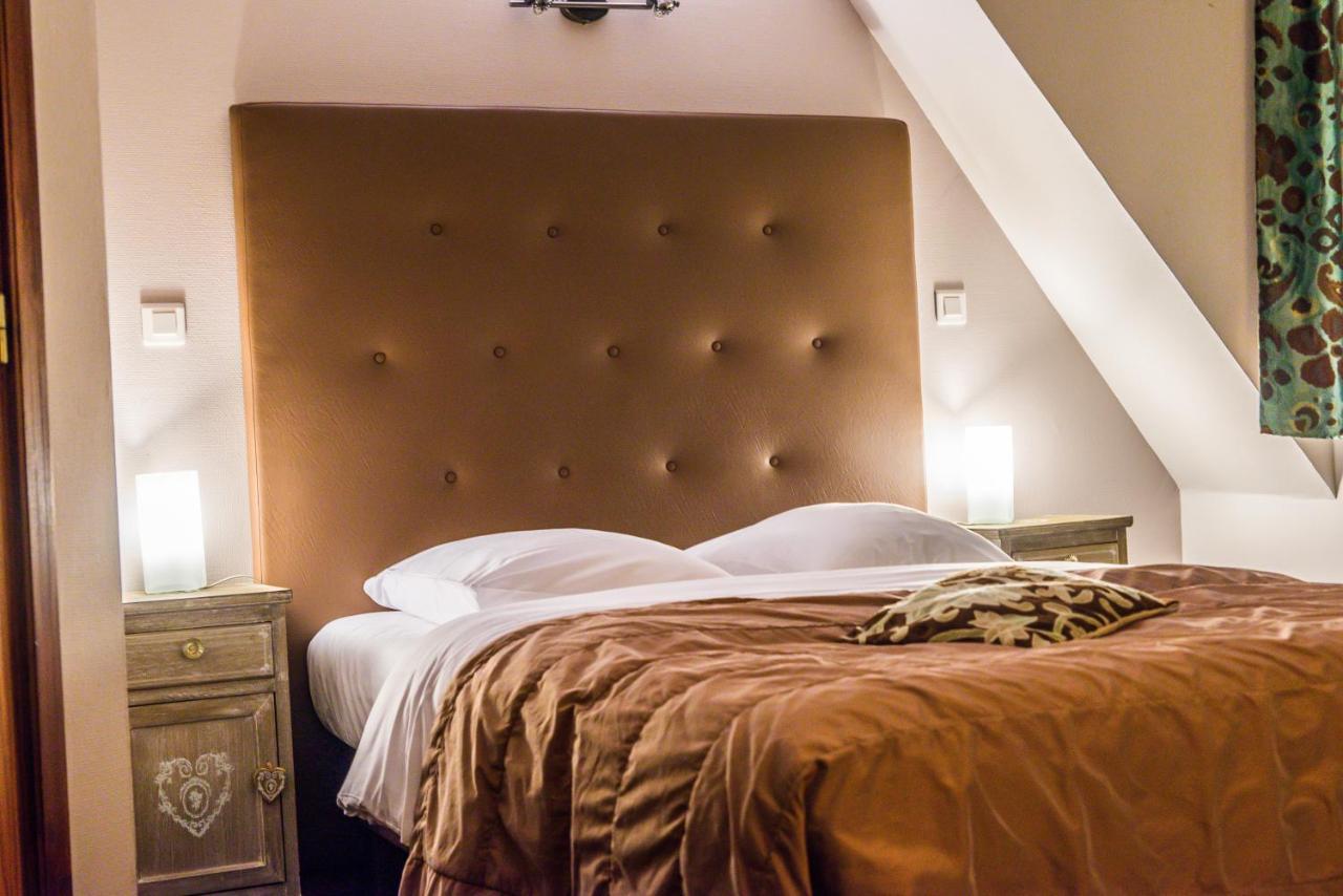 ריביווילה Hotel Au Lion מראה חיצוני תמונה