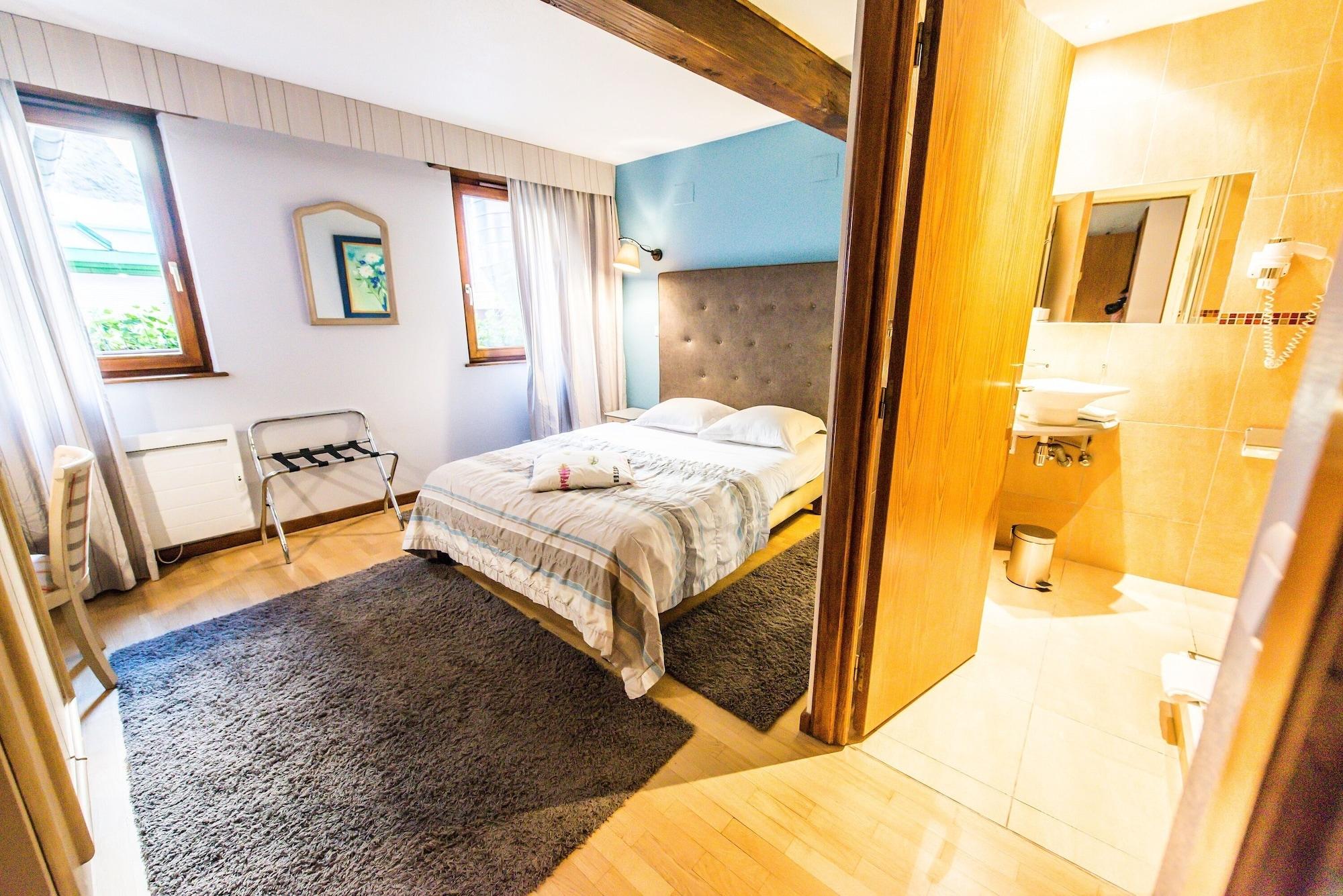 ריביווילה Hotel Au Lion מראה חיצוני תמונה