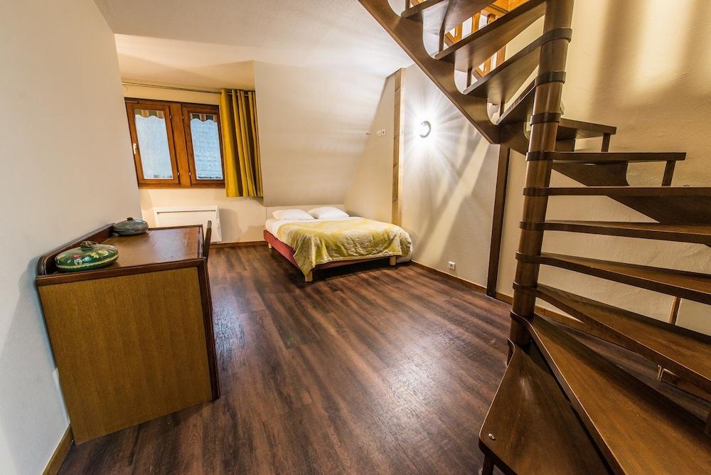 ריביווילה Hotel Au Lion מראה חיצוני תמונה